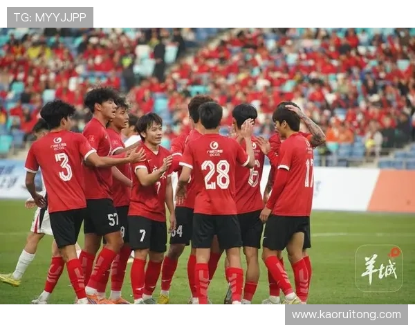 省港杯三连冠成就辉煌历史